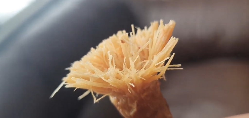 Dried Miswak - The Best Enviromentally Friendly Natural Toothbrush & Toothpaste Together